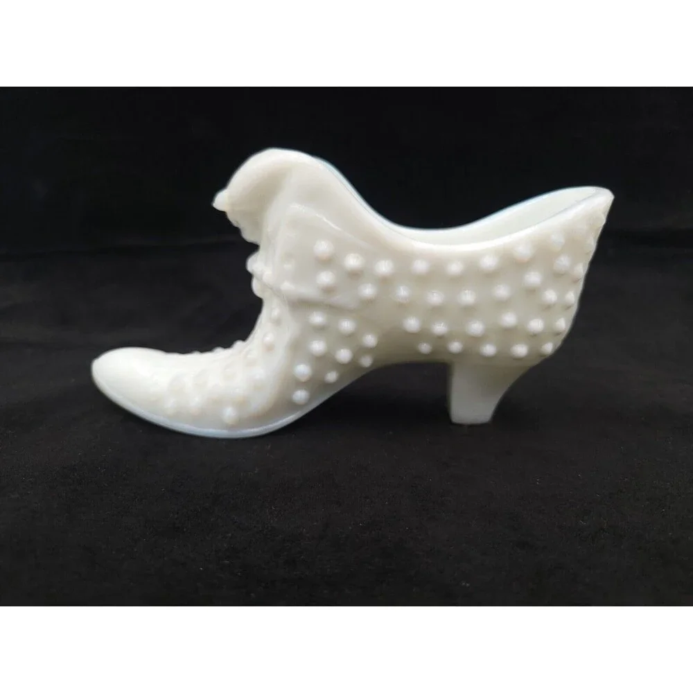 Fenton Hobnail Milk White Glass Shoe Boot Slipper Vintage - Cat‎ Head